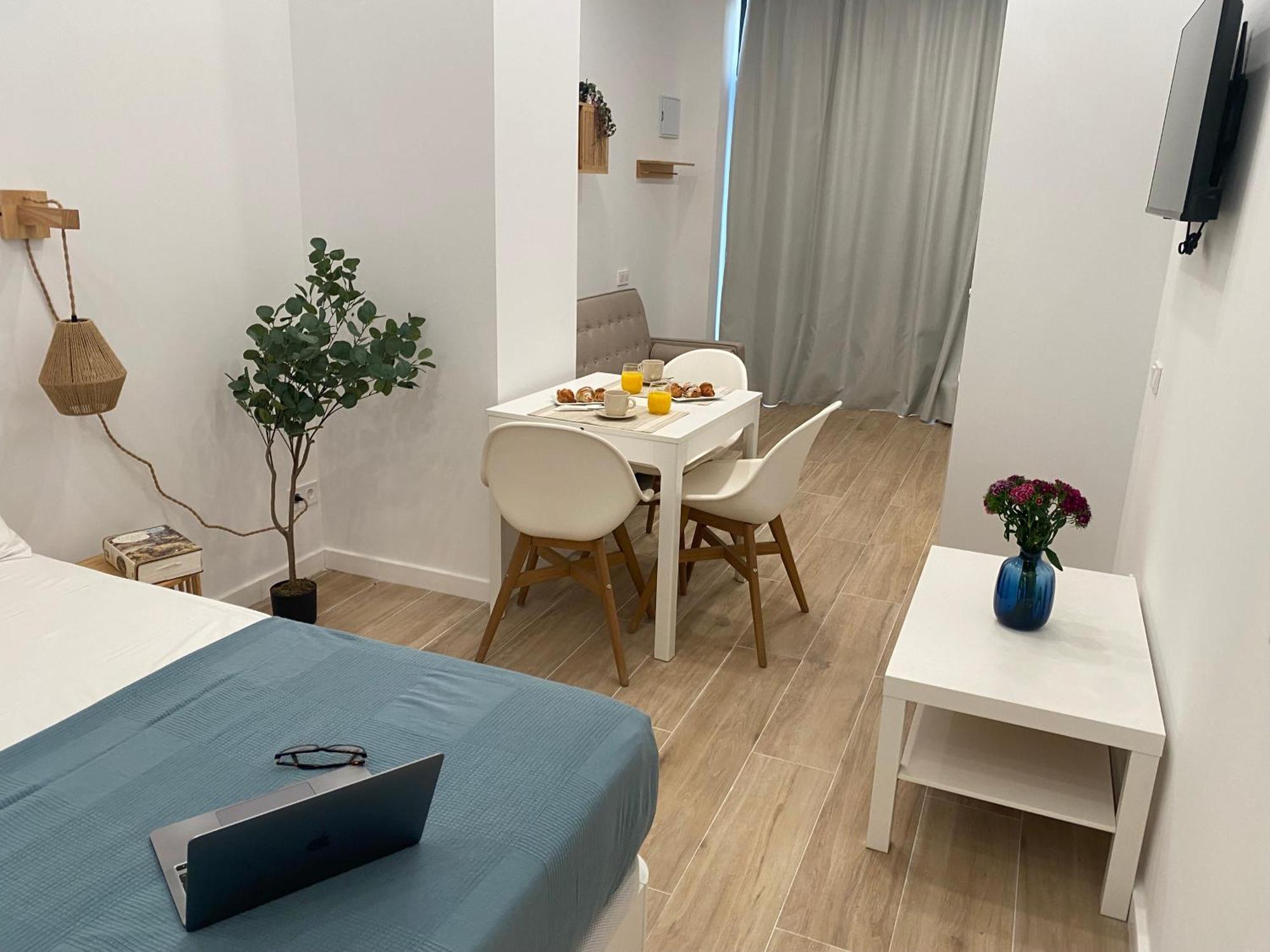 Travel Habitat Cabanyal Lofts Apartment Valencia Exterior photo